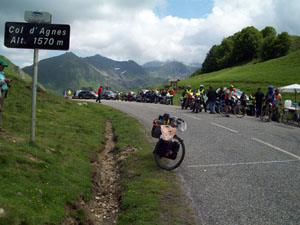 Col d'Agnes. Verzorgingspost in de Cyclo l'Ariegeoise